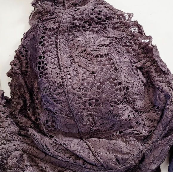 LaceCharcoalBralette - Picture 5 of 8